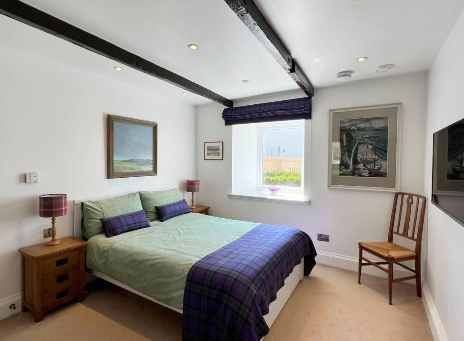 Shorepark - Waterfront Cottage With Stunning Views Dumfries Exterior foto